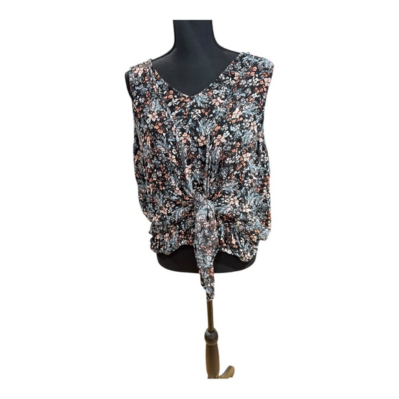JohnPaulRichard Tops - JohnPaulRichard Floral Sleeveless Blouse with Tie-Front
